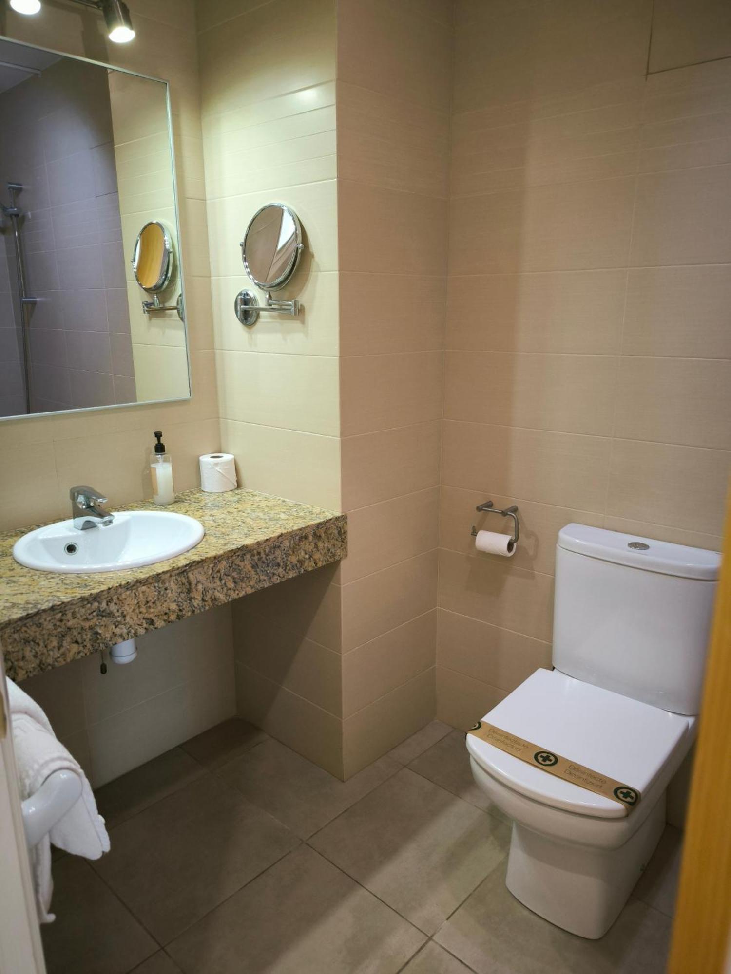 Hotel Geminis Ciutadella  Habitación foto